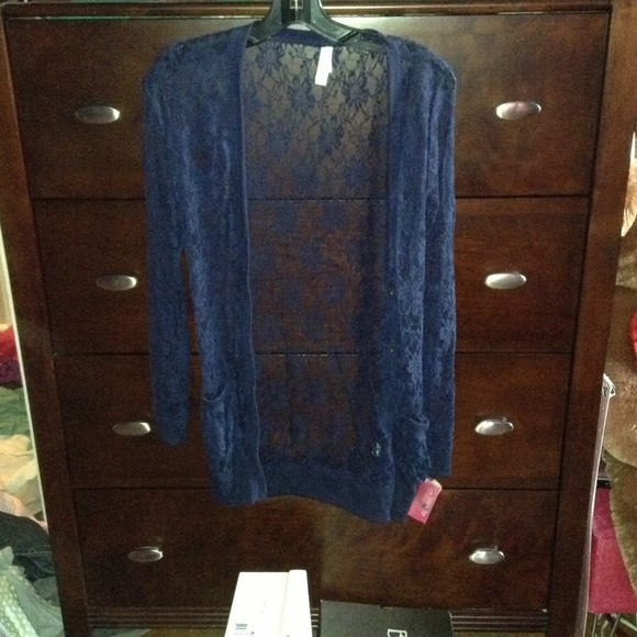 all lace dark blue cardigan 💕