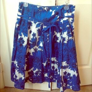 Knee length cotton skirt