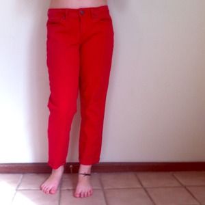 Red cropped jeans.