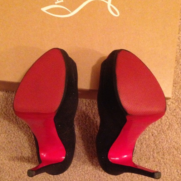louboutin 35.5 louboutin 35.5