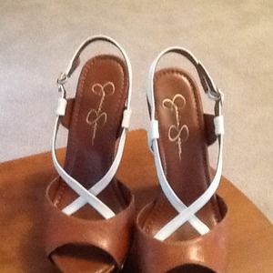 Shoes/Sandels