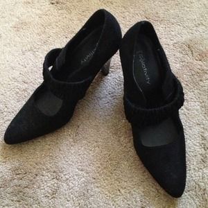 Black sued like material heels