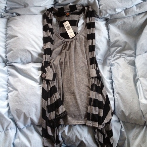 Black and gray striped tank top/drape vest