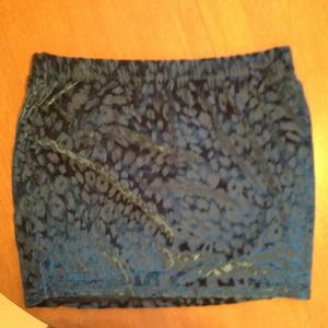 SOLD. SOLD MUDD skirt