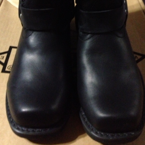 Mens Brand New Leather Boots✨reduced