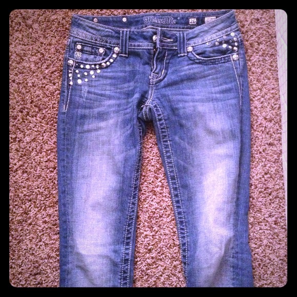 Cute glam Miss Me brand jeans