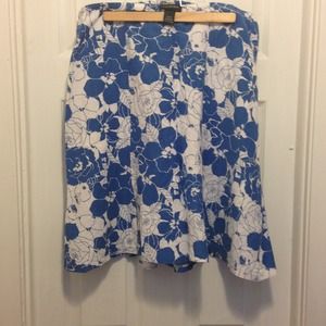 Beautiful spring blue/white linen skirt 14W-20W