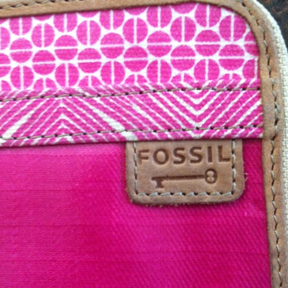 Authentic fossil wristlet - Picture 2 of 3