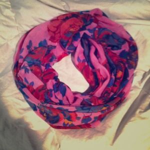 Infinity scarf