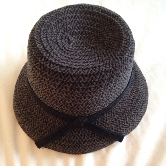 Hat - Picture 2 of 2