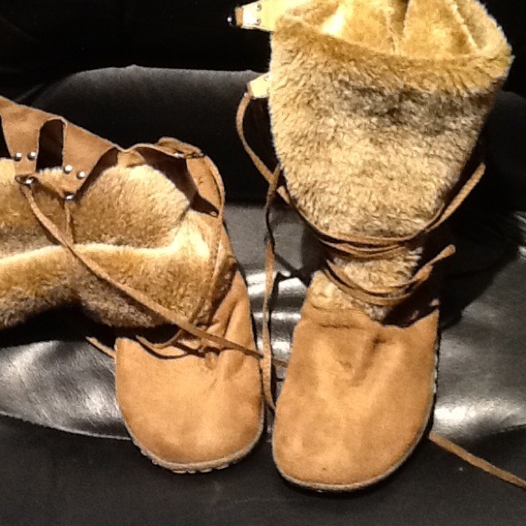 Lace up boots