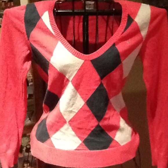 Spring sweater - Picture 2 of 2