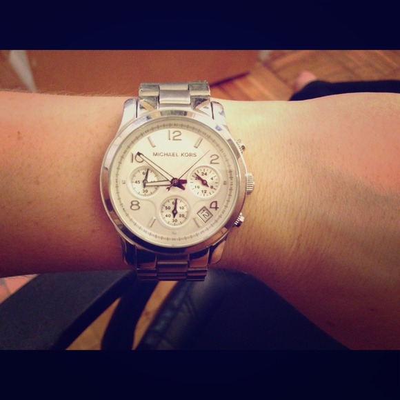 🎀Authentic Michael Kors watch🎀