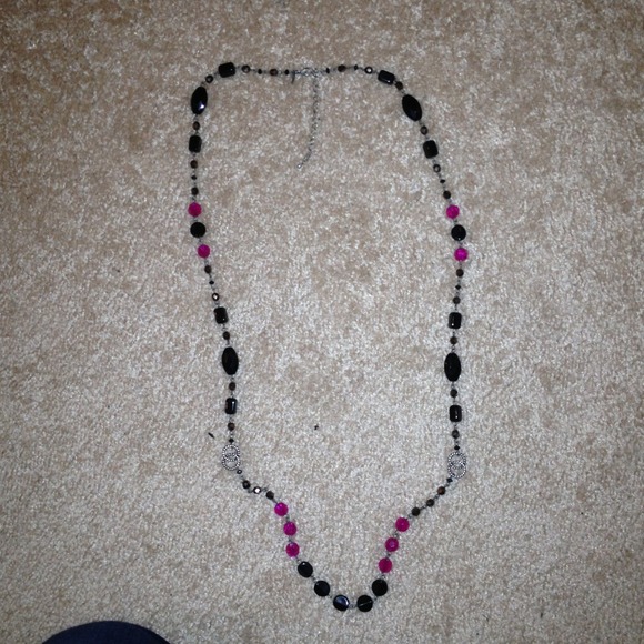 Necklace and green ring bundle for @sylvia123