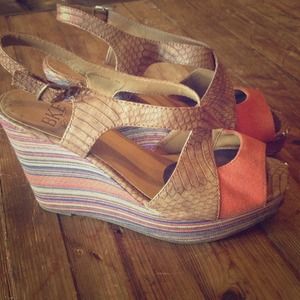 Super cute funky wedges!