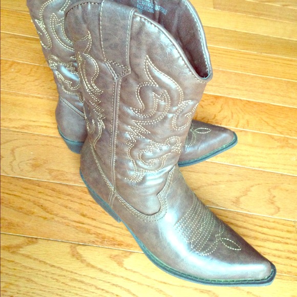 Cowboy boots
