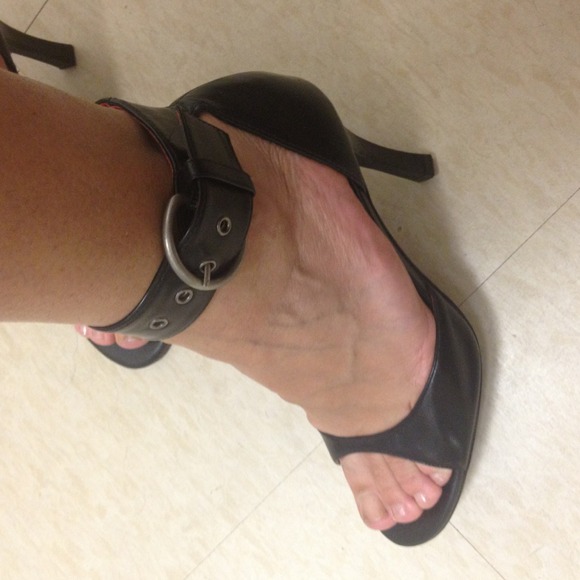 Chinese Laundry Heels