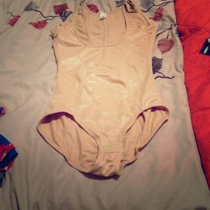 Braless shaper bodysuit nude by sweet nothing's