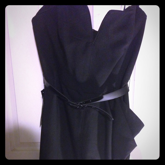 Cute BeBe strapless dress New with tags