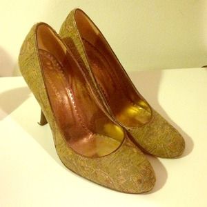 Military green and bronze heels