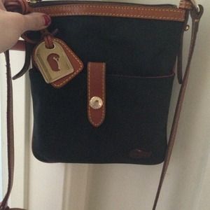 Dooney & Bourke cross body ..