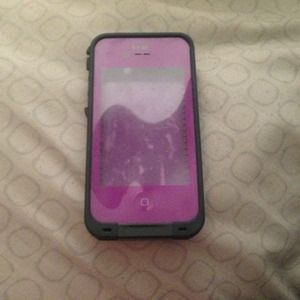 🚫RESERVED🚫Purple iPhone 4/4S Lifeproof Case