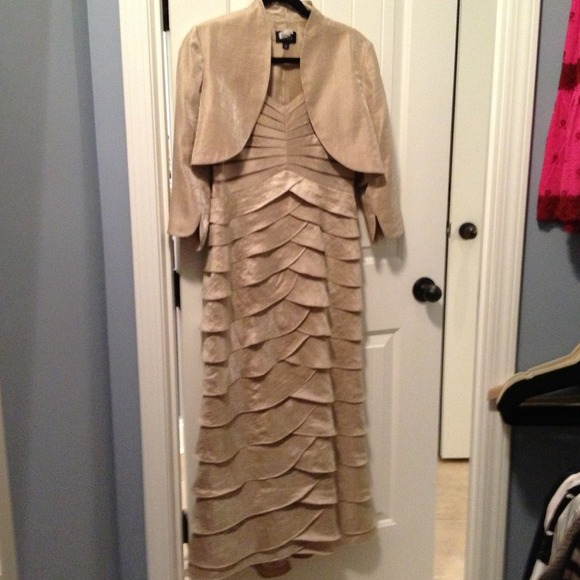 Adrianna Papell Gold Shimmer Long dress