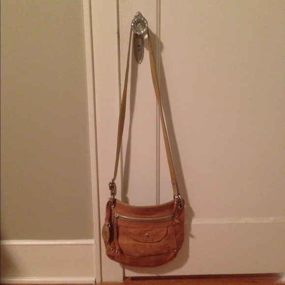 Yellow Crossbody purse!