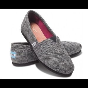 ❌SOLD❌TOMS Brown Metallic Women's Classics