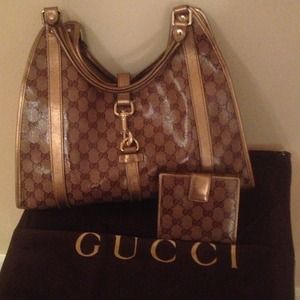 Authentic Gucci handbag and wallet