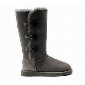 Brand New Grey Bailey Button Uggs