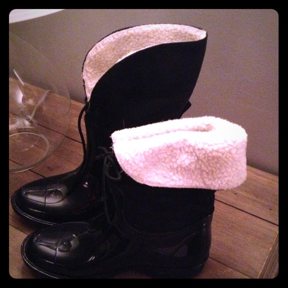 Black Boots