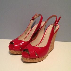 Nine West Red Wedges