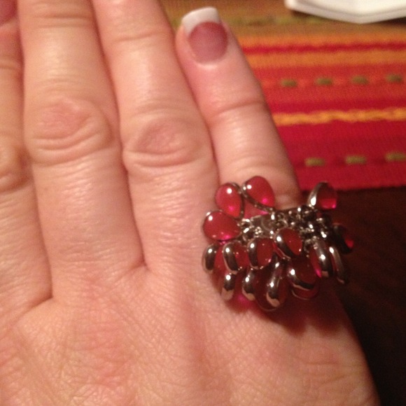 Gorgeous pink dangly silver chunky Swatch ring! 💗