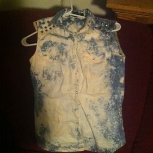 Trendy jean top