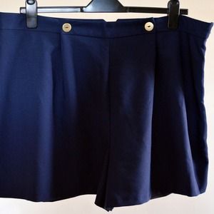 DOROTHY PERKINS HIGH-WAIST SHORTS