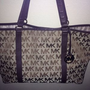 Large Authentic Michael Kors purse