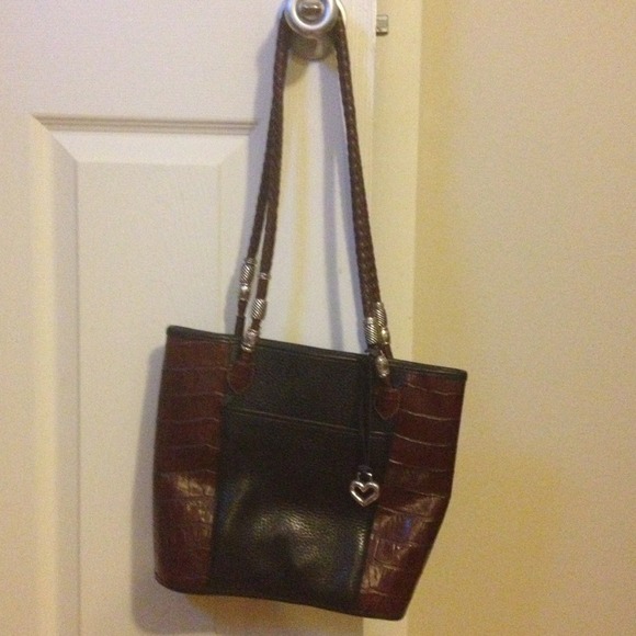 Reduced! Authentic Brighton Handbag w/match wallet