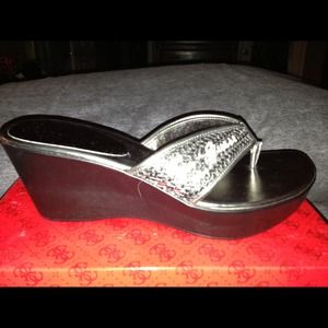 Guess pewter bling sandals ~ NEVER WORN!