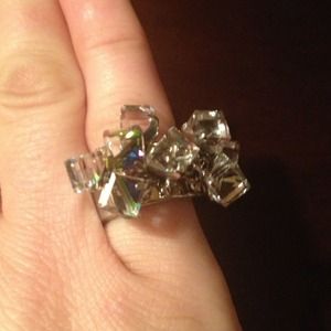 STUNNING!! Boxy sparkly silver SWATCH ring!