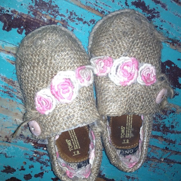 Tiny toms size 10