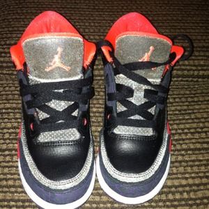 🚫Sold🚫Kids jordan retro 3 size 13