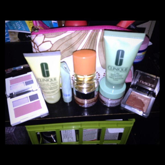 Clinique 10pc Lot  bundled !!!