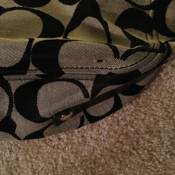 Coach Crossbody Bag - Picture 3 of 3