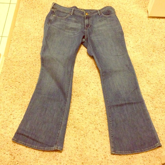 🚫SOLD🚫NWT Old Navy Jeans