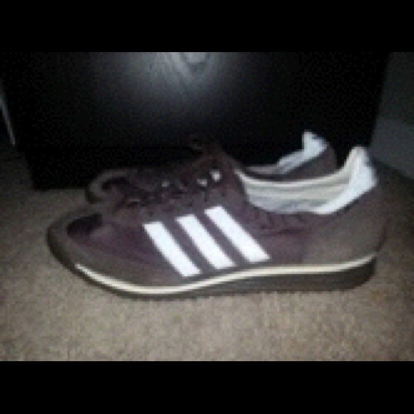 💢💢SOLD💢💢Mens New Retro Adidas