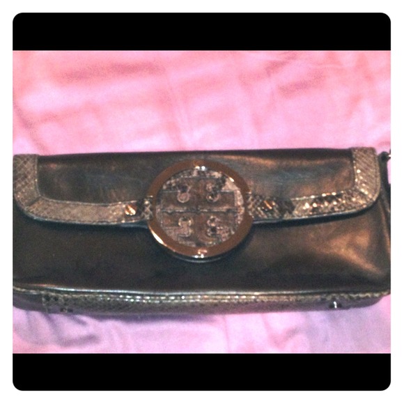 Tory Burch Handbags - SOLDDDD!!