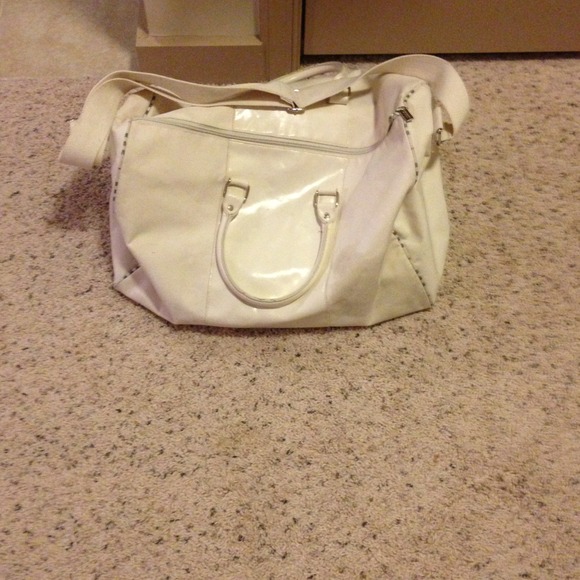 Authentic burberry duffle bag reduced!!