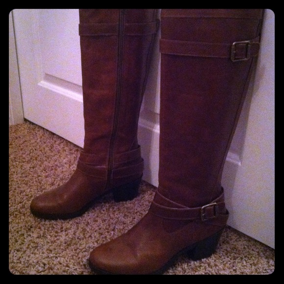 Carmel leather boots. Never worn!