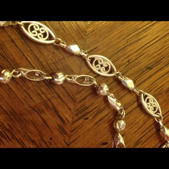 💥2 Detailed Silvertone Bracelets💥 - Picture 2 of 3